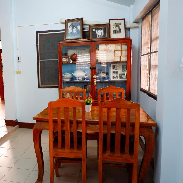 Ban Yenjid Hotell Phra Nakhon Si Ayutthaya Exteriör bild