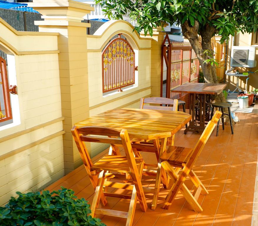 Ban Yenjid Hotell Phra Nakhon Si Ayutthaya Exteriör bild