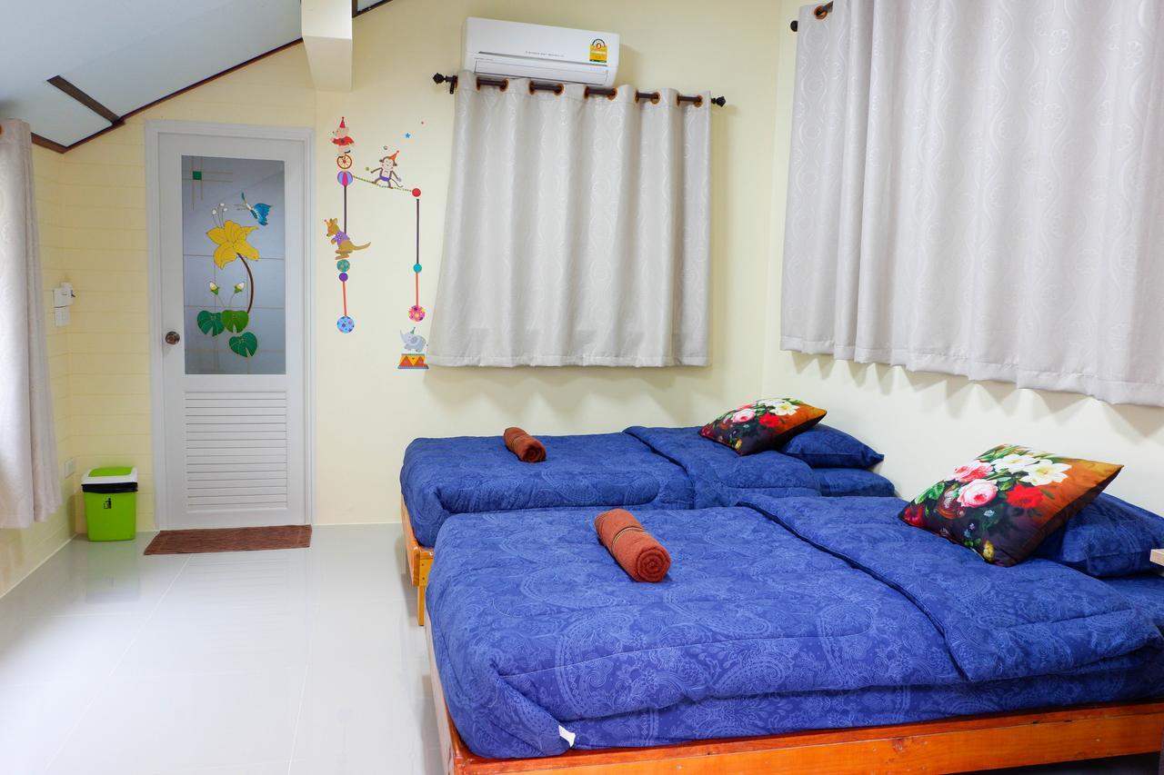 Ban Yenjid Hotell Phra Nakhon Si Ayutthaya Exteriör bild