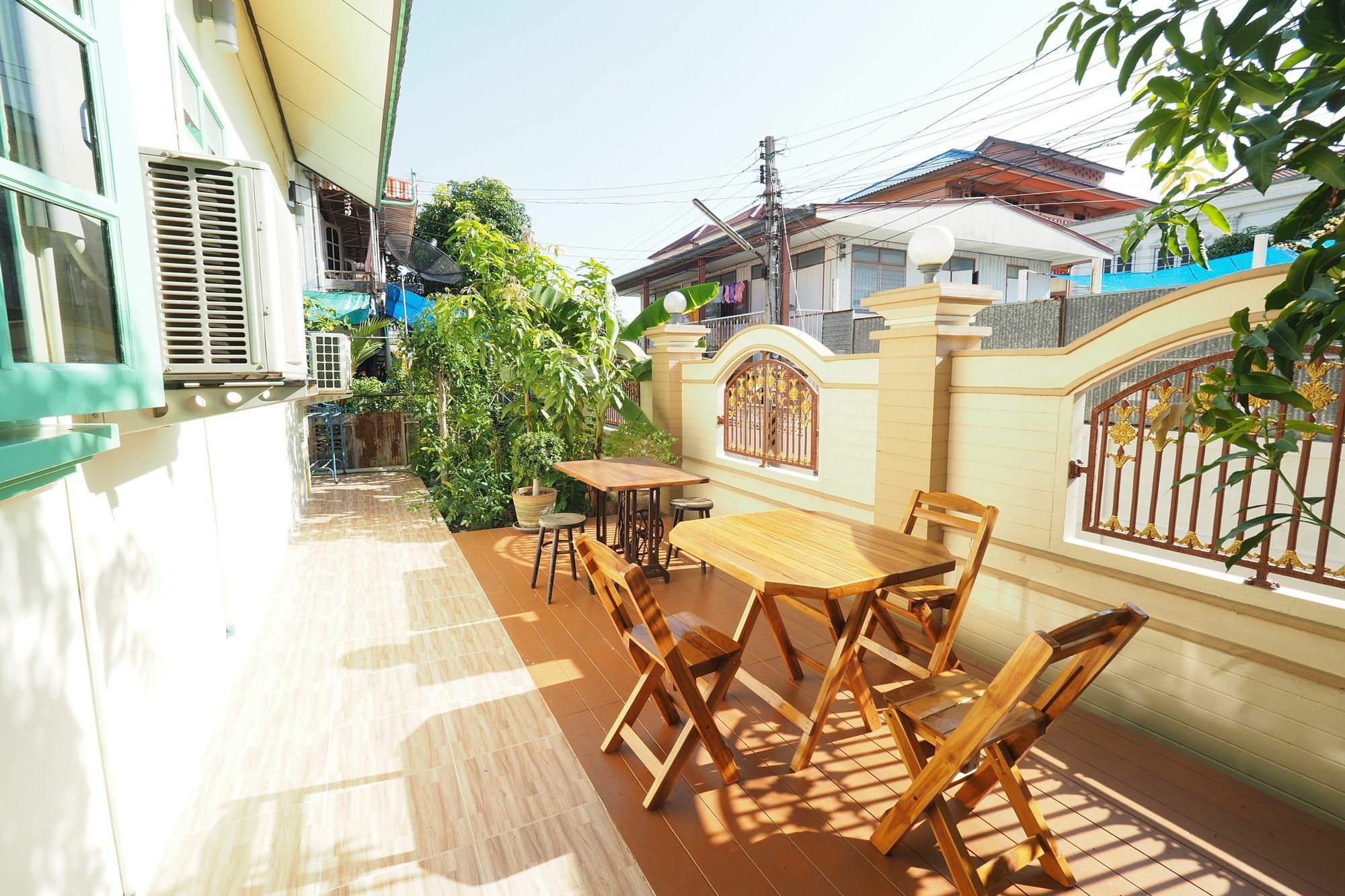 Ban Yenjid Hotell Phra Nakhon Si Ayutthaya Exteriör bild