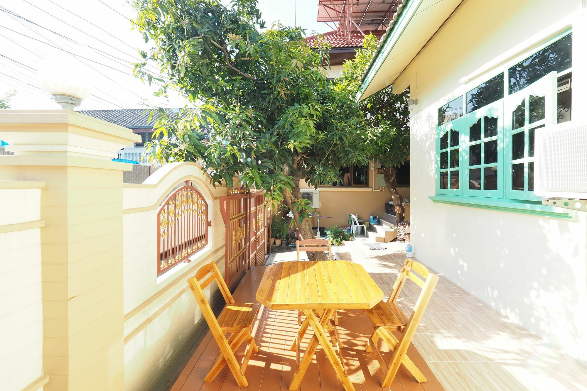 Ban Yenjid Hotell Phra Nakhon Si Ayutthaya Exteriör bild